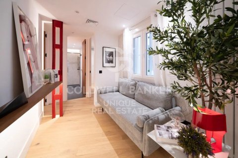 Apartment à vendre à Madrid, Espagne, 2 chambres, 120 m2 No. 157059 - photo 10