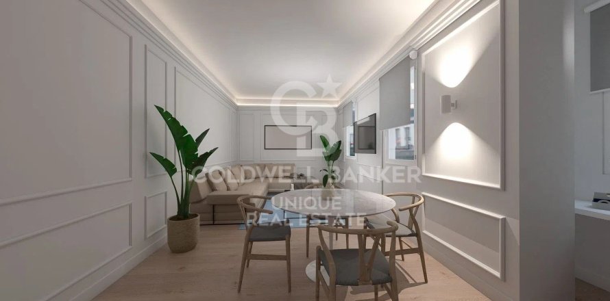Apartment à Madrid, Espagne 3 chambres, 130 m2 No. 157058