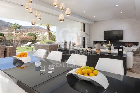 Villa till salu i Marbella, Malaga, Spanien 3 sovrum, 405 kvm. Nr. 156840 - foto 5