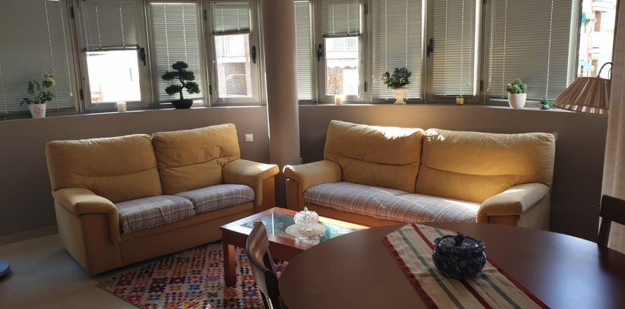 Apartment Torrevieja, Alicante, Spain 3 bedrooms, 120 sq.m. No. 137984