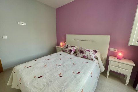 Huoneisto myytävänä Torrevieja, Alicante, Espanja, 3 makuuhuonetta, 91 m2 No. 137986 - kuva 6