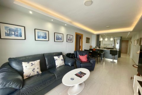 Huoneisto myytävänä Torrevieja, Alicante, Espanja, 3 makuuhuonetta, 91 m2 No. 137986 - kuva 8