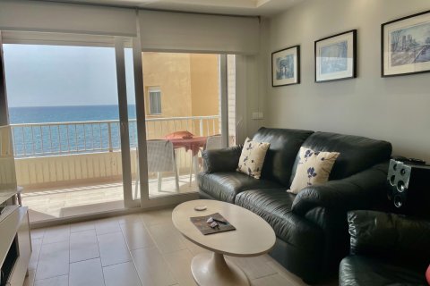 Huoneisto myytävänä Torrevieja, Alicante, Espanja, 3 makuuhuonetta, 91 m2 No. 137986 - kuva 2