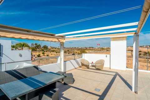 Lägenhet till salu i Ciudad Quesada, Alicante, Spanien 2 sovrum, 85 kvm. Nr. 137988 - foto 24