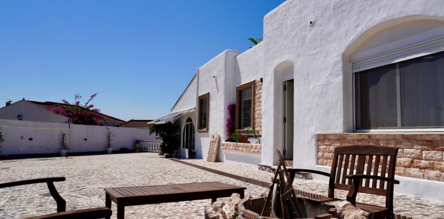 Villa Ciudad Quesada, Alicante, Spānijā 5 istabas, 210 m2 Nr. 137987