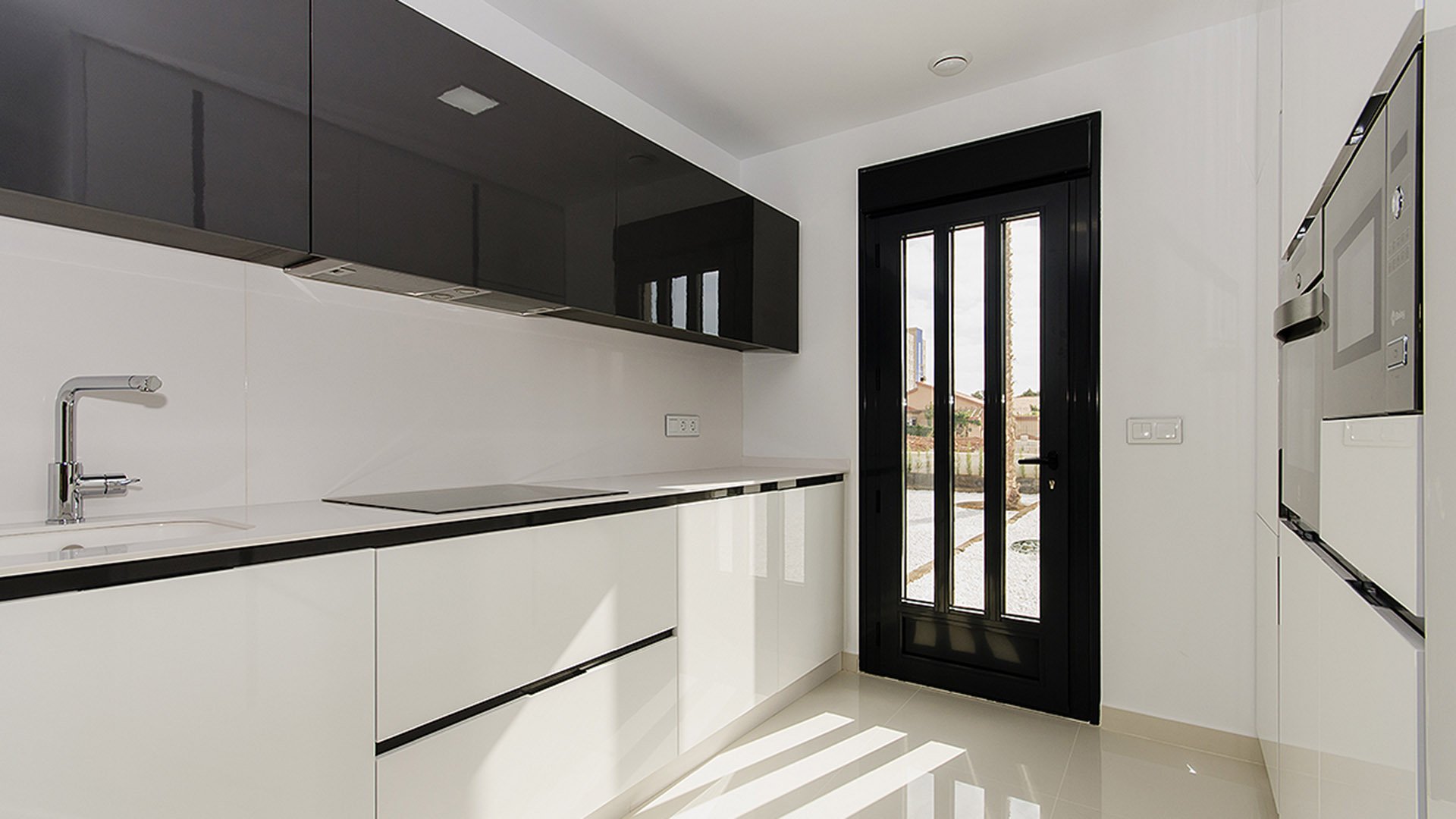 Villa Villas del Mar, Playa Honda, Lanzarote, Spānijā 2 istabas, 103 m2 Nr. 105547