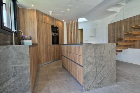 Huvila myytävänä La Font, Alicante, Espanja, 3 makuuhuonetta, 220 m2 No. 190792 - kuva 9