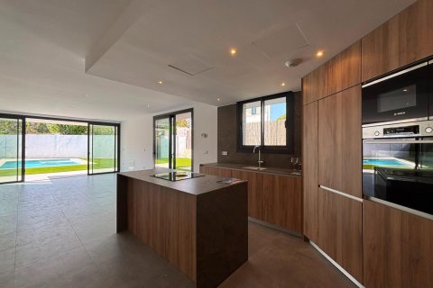 Villa zum Verkauf in La Font, Alicante, Spanien 3 Schlafzimmer, 220 m2 Nr. 190792 - Foto 7