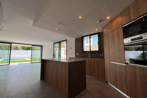 Villa zum Verkauf in La Font, Alicante, Spanien 3 Schlafzimmer, 220 m2 Nr. 190792 - Foto 9
