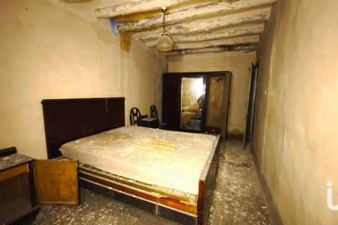 House for sale in Batea, Tarragona, Spain 8 bedrooms, 924 sq.m. No. 185585 - photo 15