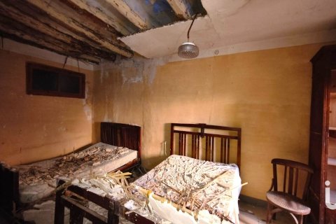 House for sale in Batea, Tarragona, Spain 8 bedrooms, 924 sq.m. No. 185585 - photo 17