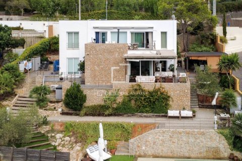 Villa till salu i Sitges, Barcelona, Spanien 4 sovrum, 193 kvm. Nr. 194288 - foto 7