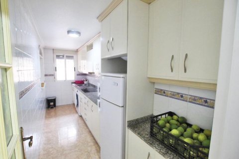 Wohnung zum Verkauf in Guardamar del Segura, Alicante, Spanien 3 Schlafzimmer, 75 m2 Nr. 183643 - Foto 12