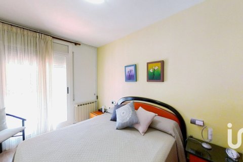 Kaupunkipientalo myytävänä El Vendrell, Tarragona, Espanja, 4 makuuhuonetta, 184 m2 No. 153409 - kuva 21