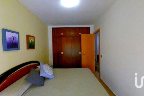 Kaupunkipientalo myytävänä El Vendrell, Tarragona, Espanja, 4 makuuhuonetta, 184 m2 No. 153409 - kuva 23