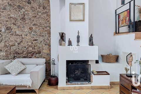 Villa zum Verkauf in Canet de Mar, Barcelona, Spanien 3 Schlafzimmer, 195 m2 Nr. 153411 - Foto 4