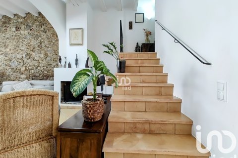 Villa zum Verkauf in Canet de Mar, Barcelona, Spanien 3 Schlafzimmer, 195 m2 Nr. 153411 - Foto 13