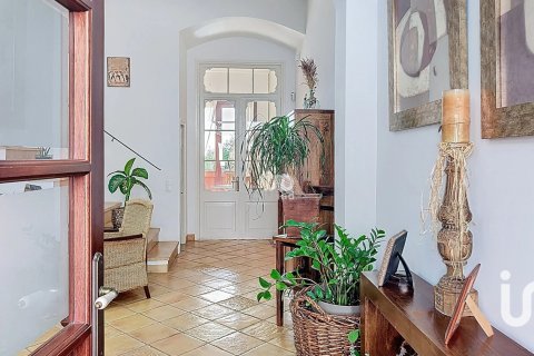 Villa zum Verkauf in Canet de Mar, Barcelona, Spanien 3 Schlafzimmer, 195 m2 Nr. 153411 - Foto 2