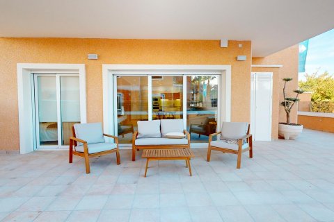 Apartment for sale Guardamar del Segura, Alicante, Spain 3 bedrooms, 101 sq.m. No. 76954 - photo 27