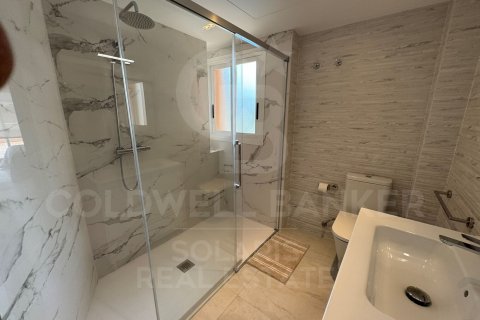 Lägenhet för uthyrning i Javea, Alicante, Spanien 2 sovrum, 120 kvm. Nr. 178423 - foto 16