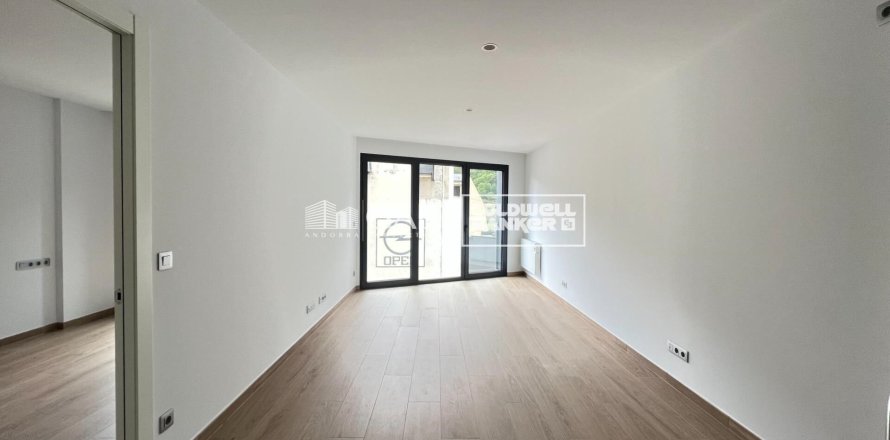 Huoneisto Principado De Andorra (Ninguna Poblacion Tiene C.P.), Lleida, Espanja 2 makuuhuonetta, 70 m2 No. 178418