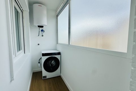 Apartament w Punta Prima, Alicante, Hiszpania 2 sypialnie, 70 mkw. nr 181061 – zdjęcie 14