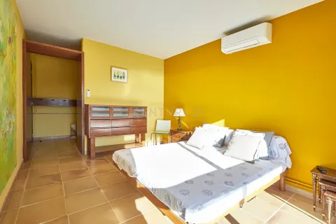 House for sale in Premia De Dalt, Barcelona, Spain 5 bedrooms, 407 sq.m. No. 167017 - photo 27