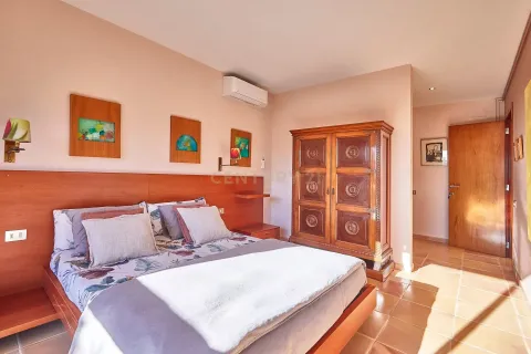 House for sale in Premia De Dalt, Barcelona, Spain 5 bedrooms, 407 sq.m. No. 167017 - photo 22