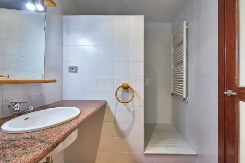 House for sale in Premia De Dalt, Barcelona, Spain 5 bedrooms, 407 sq.m. No. 167017 - photo 25