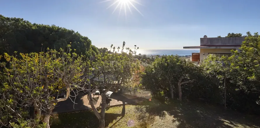 House in Premia De Dalt, Barcelona, Spain 5 bedrooms, 407 sq.m. No. 167017