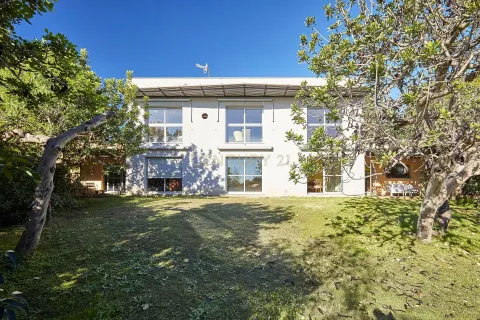 House for sale in Premia De Dalt, Barcelona, Spain 5 bedrooms, 407 sq.m. No. 167017 - photo 7