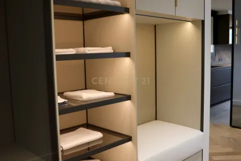 Huoneisto myytävänä Barcelona, Espanja, 4 makuuhuonetta, 362 m2 No. 167021 - kuva 17