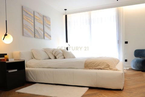 Huoneisto myytävänä Barcelona, Espanja, 4 makuuhuonetta, 362 m2 No. 167021 - kuva 27