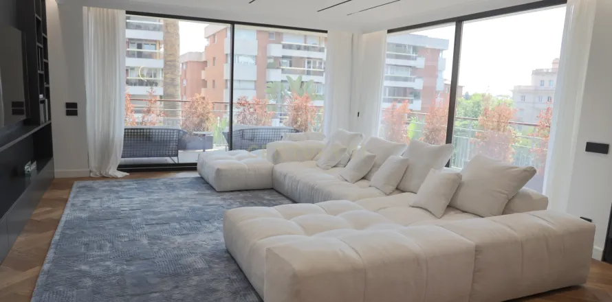 Wohnung in Barcelona, Spanien 4 Schlafzimmer, 362 m2 Nr. 167021