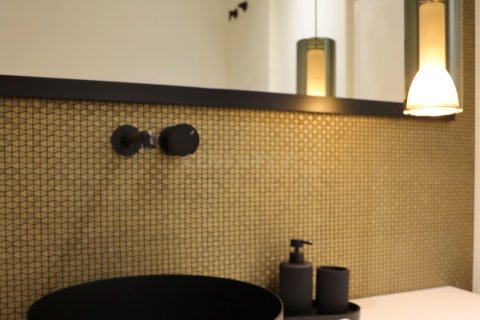 Huoneisto myytävänä Barcelona, Espanja, 4 makuuhuonetta, 362 m2 No. 167021 - kuva 29