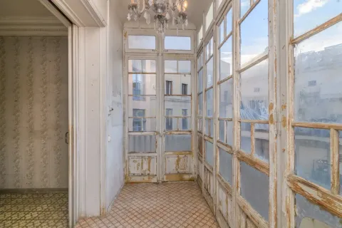 Apartment for sale in Barcelona, Spain 3 bedrooms, 150 sq.m. No. 167018 - photo 13