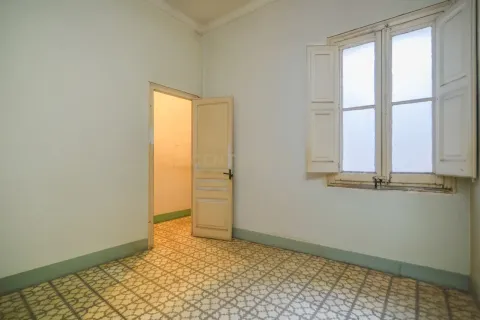 Apartment for sale in Barcelona, Spain 3 bedrooms, 150 sq.m. No. 167018 - photo 19