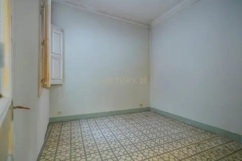 Apartment for sale in Barcelona, Spain 3 bedrooms, 150 sq.m. No. 167018 - photo 20