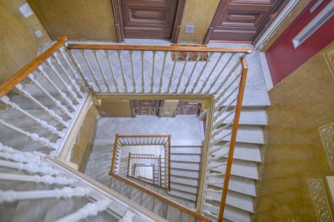 Apartment for sale in Barcelona, Spain 3 bedrooms, 150 sq.m. No. 167018 - photo 24