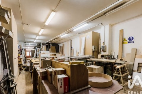Продажа коммерческой недвижимости в Корнелья-де-Льобрегат, Барселона, Испания 154м2 №188030 - фото 6