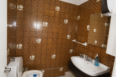Komerciāls īpašums pārdošanā Leon, Spānijā 96 m2 Nr. 188031 - attēls 4
