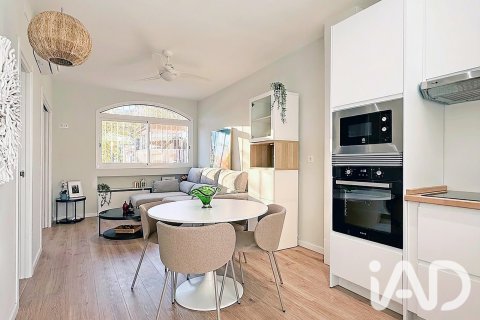 Huoneisto Sitges, Barcelona, Espanja 2 makuuhuonetta, 45 m2 No. 188034