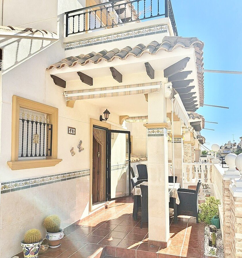 Villa in Playa Flamenca II, Alicante, Spanien 2 Schlafzimmer, 75 m2 Nr. 111140