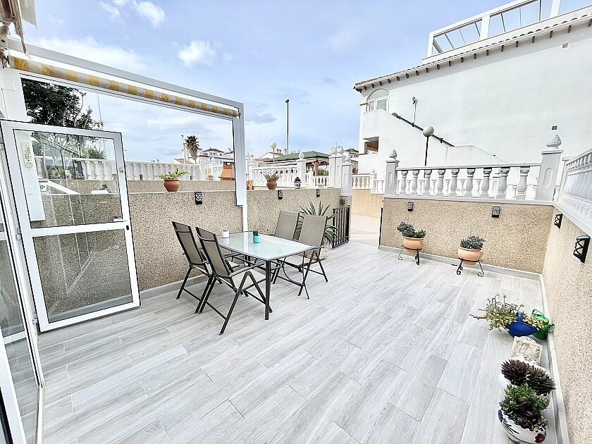 Rindu māja Los Altos, Alicante, Spānijā 2 istabas, 73 m2 Nr. 111145