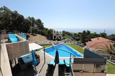 Willa w Lloret de Mar, Girona, Hiszpania 5 sypialni, 435 mkw. nr 176901 – zdjęcie 18