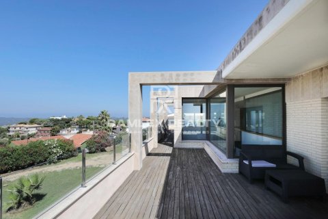 Willa w Lloret de Mar, Girona, Hiszpania 5 sypialni, 435 mkw. nr 176901 – zdjęcie 16
