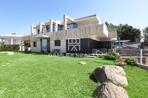 Willa w Lloret de Mar, Girona, Hiszpania 5 sypialni, 435 mkw. nr 176901 – zdjęcie 17
