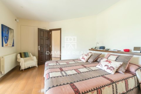 Willa w Lloret de Mar, Girona, Hiszpania 5 sypialni, 548 mkw. nr 176900 – zdjęcie 13