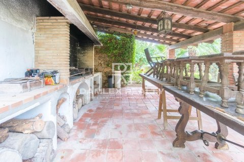 Willa w Lloret de Mar, Girona, Hiszpania 5 sypialni, 548 mkw. nr 176900 – zdjęcie 28
