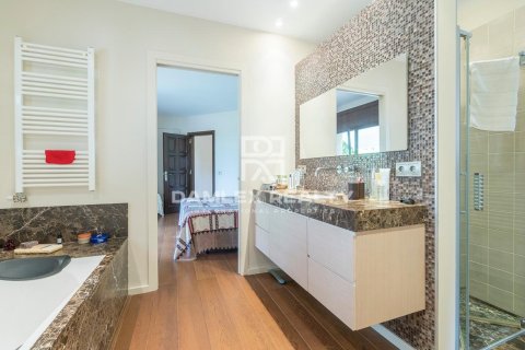 Willa w Lloret de Mar, Girona, Hiszpania 5 sypialni, 548 mkw. nr 176900 – zdjęcie 16